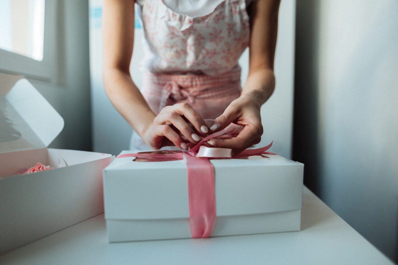 Thoughtful gift ideas and curated presents for meaningful moments